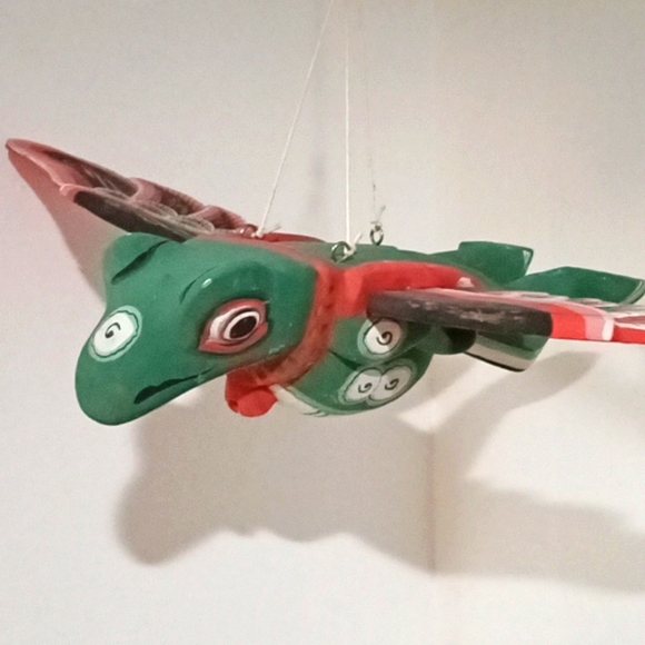 Vintage Folk Art - 13" Wooden Flying Frog (RARE) - Picture 2 of 6